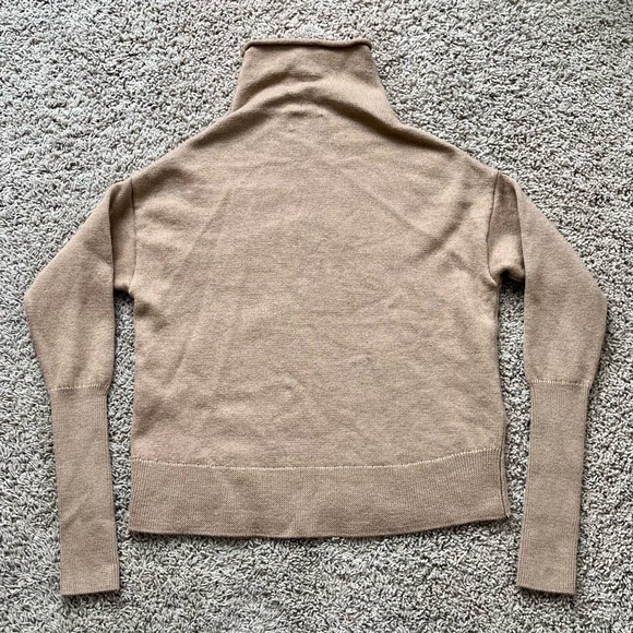 Wilfred Cyprie Sweater - Picture 7 of 10